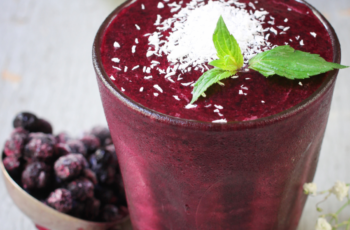 Blueberry Avocado Smoothie Recipe